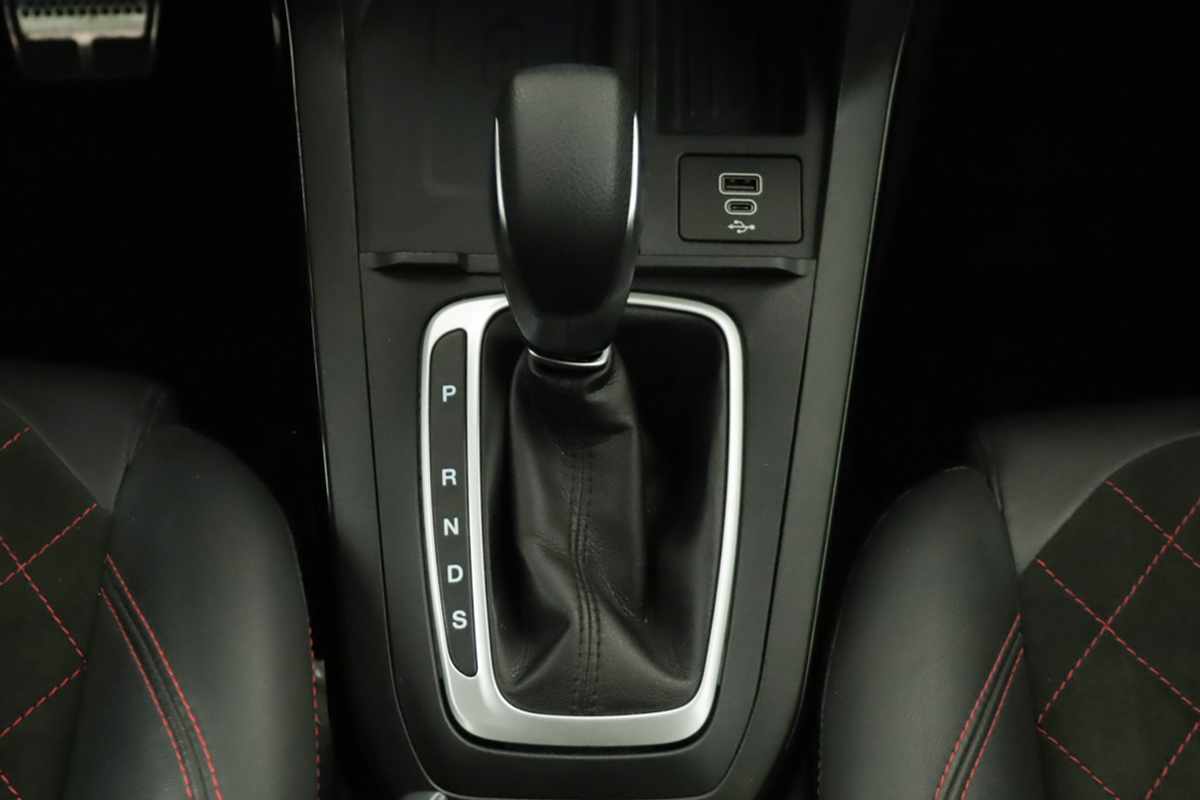 ford-puma-2025-gasolina-998cc