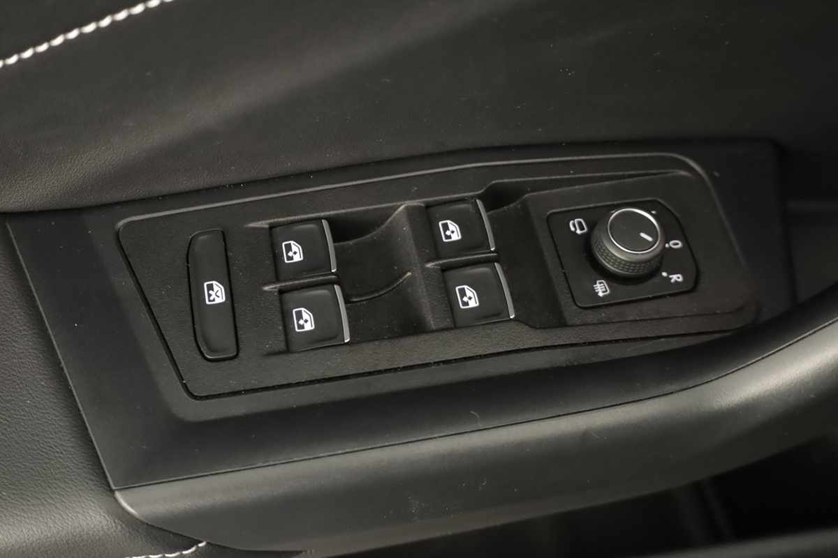 volkswagen-t-roc-2025-gasolina-999cc
