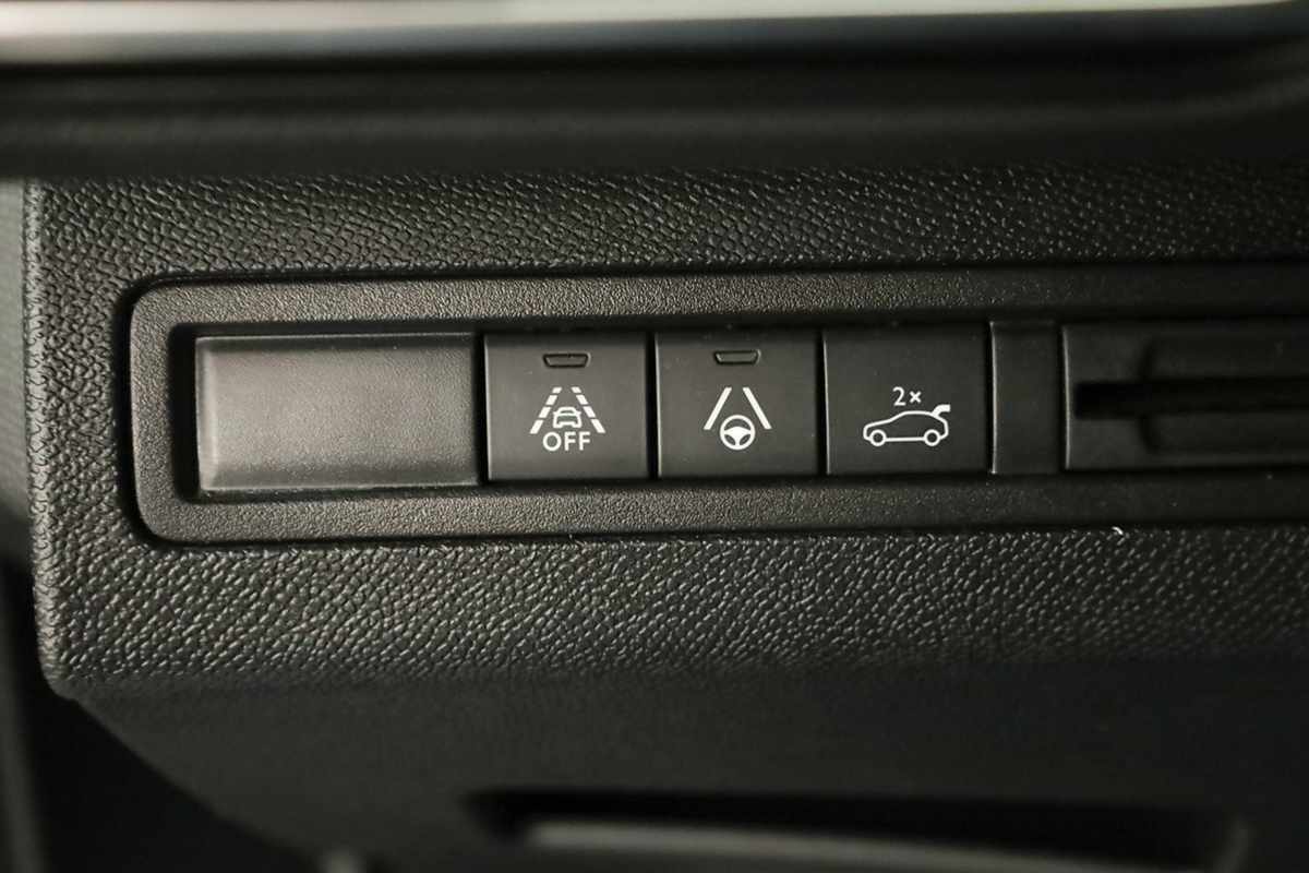 peugeot-3008-2024-gasolina-1199cc