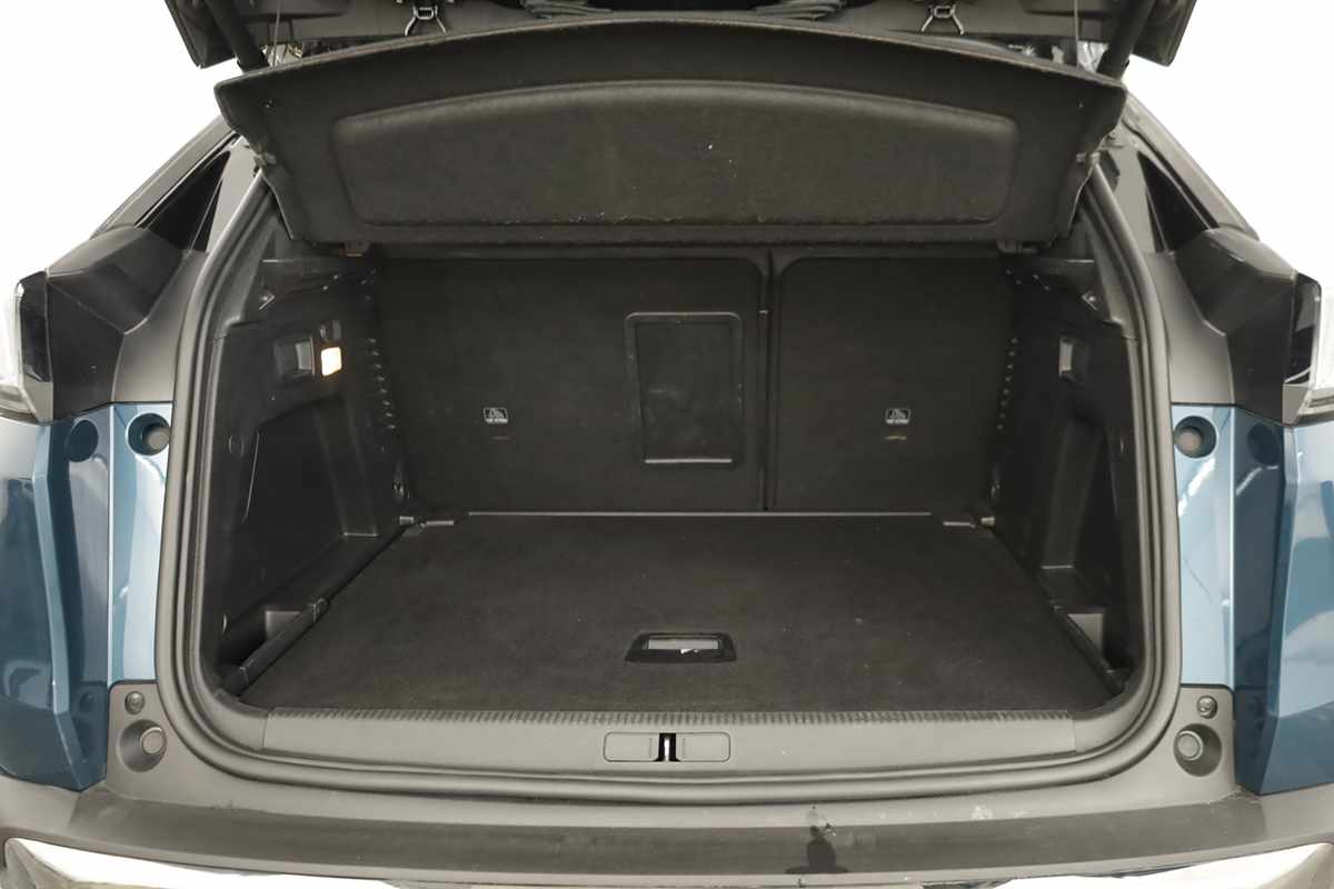 peugeot-3008-2024-gasolina-1199cc
