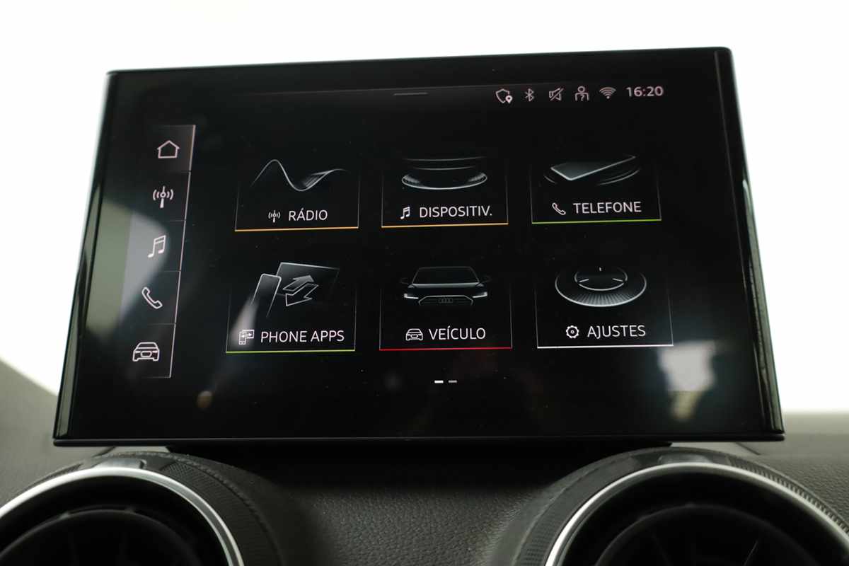 audi-q2-2025-gasolina-1498cc