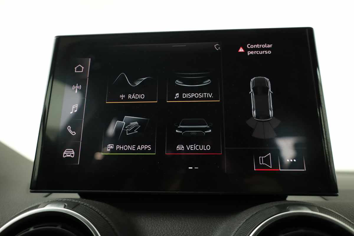 audi-q2-2025-gasolina-1498cc