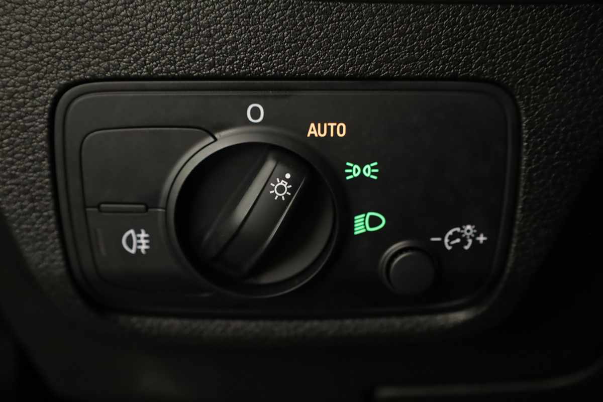 audi-q2-2025-gasolina-1498cc