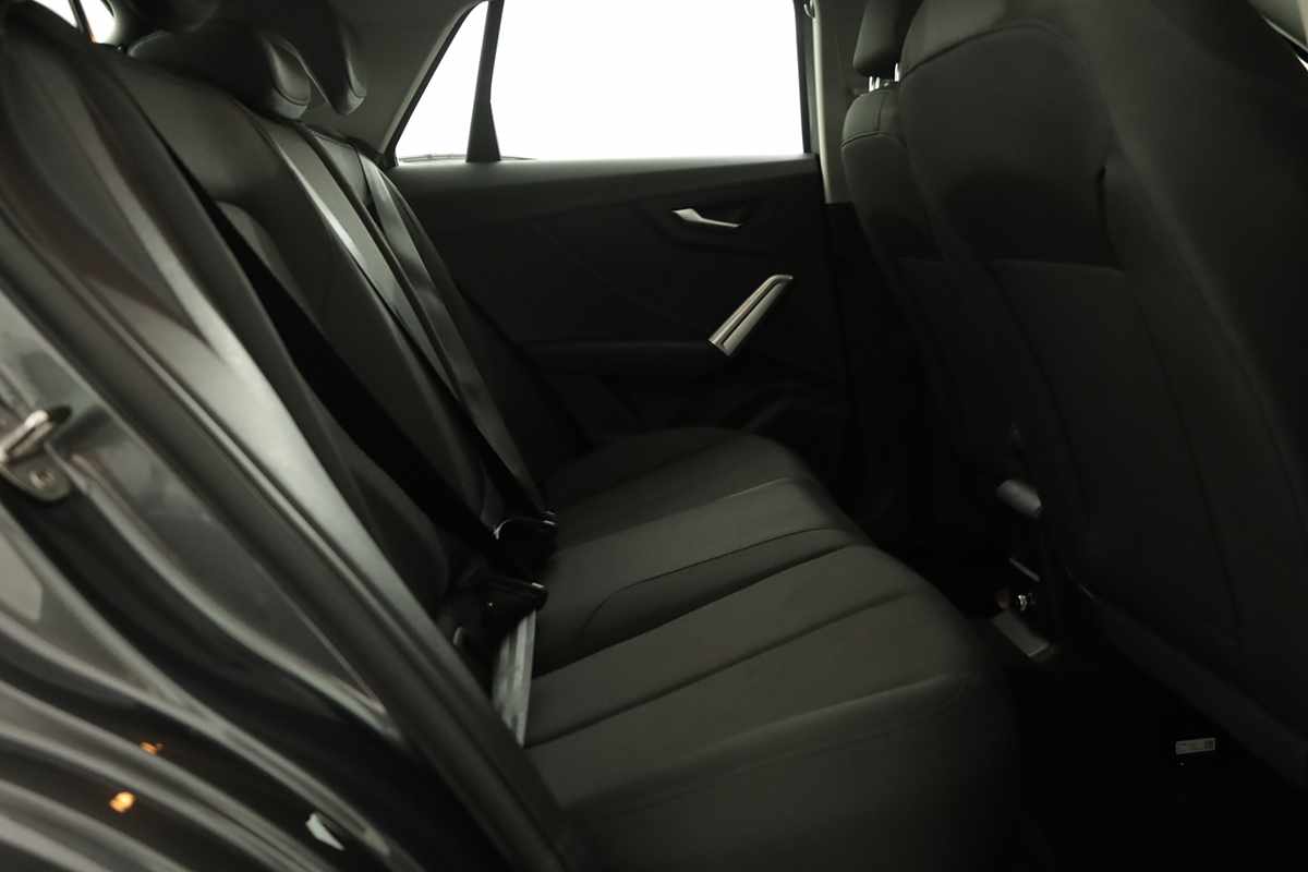 audi-q2-2025-gasolina-1498cc