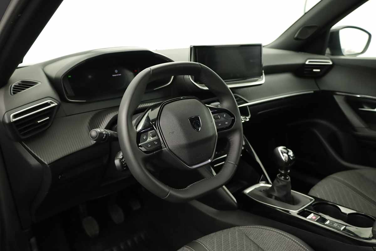 peugeot-2008-2025-gasolina-1199cc
