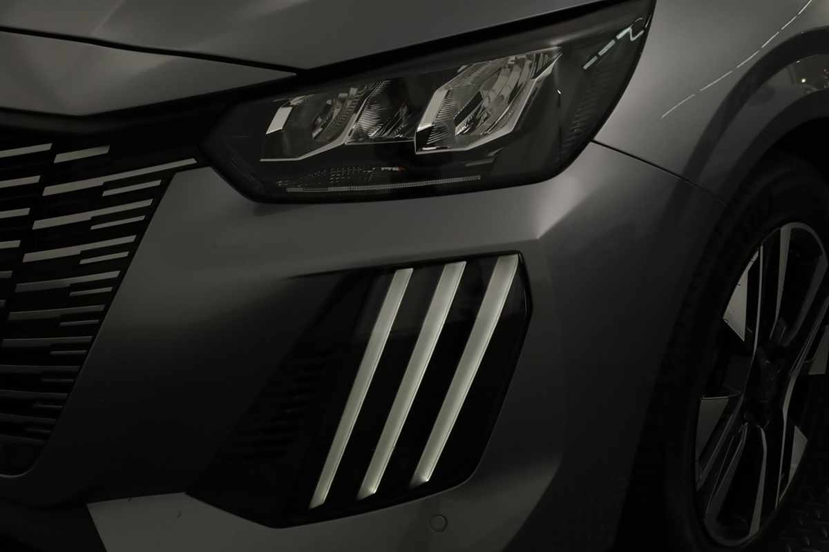 peugeot-208-2025-gasolina-1199cc
