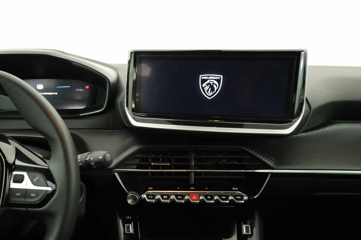 peugeot-208-2025-gasolina-1199cc