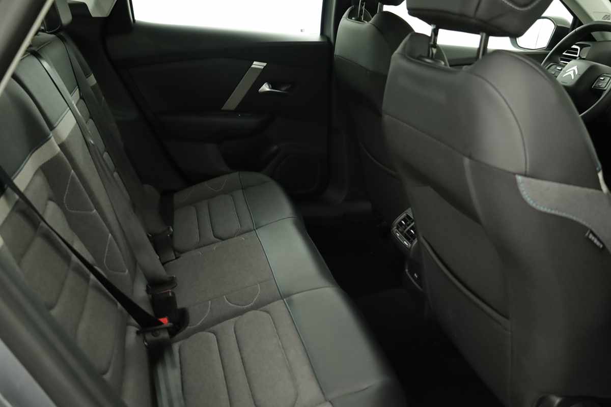 citroen-c4-2024-gasolina-1199cc