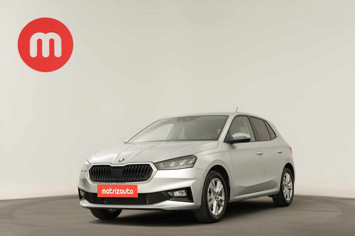 skoda-fabia-2025-gasolina-999cc