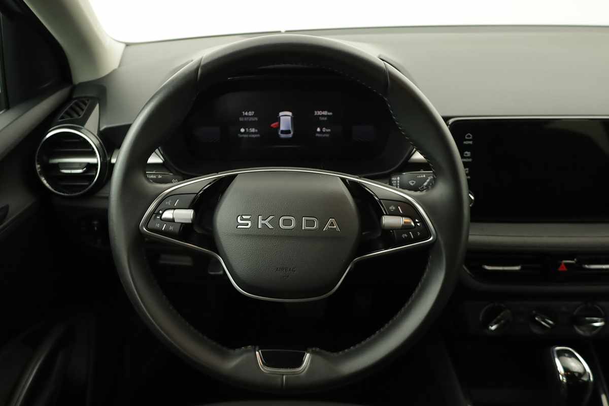 skoda-fabia-2025-gasolina-999cc