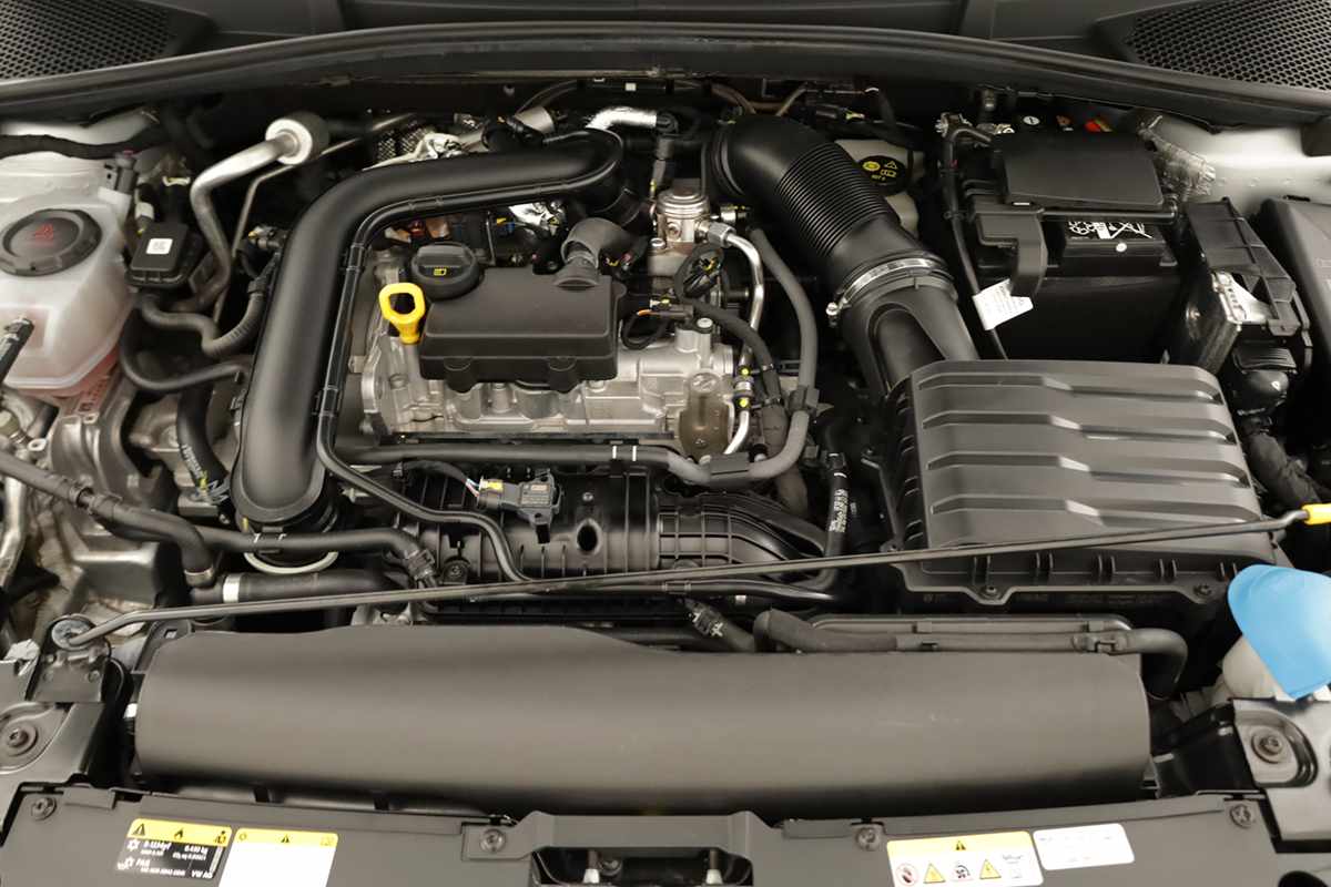 skoda-fabia-2025-gasolina-999cc