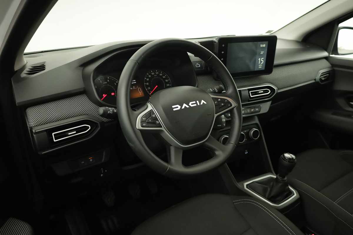dacia-sandero-2025-gasolina-999cc