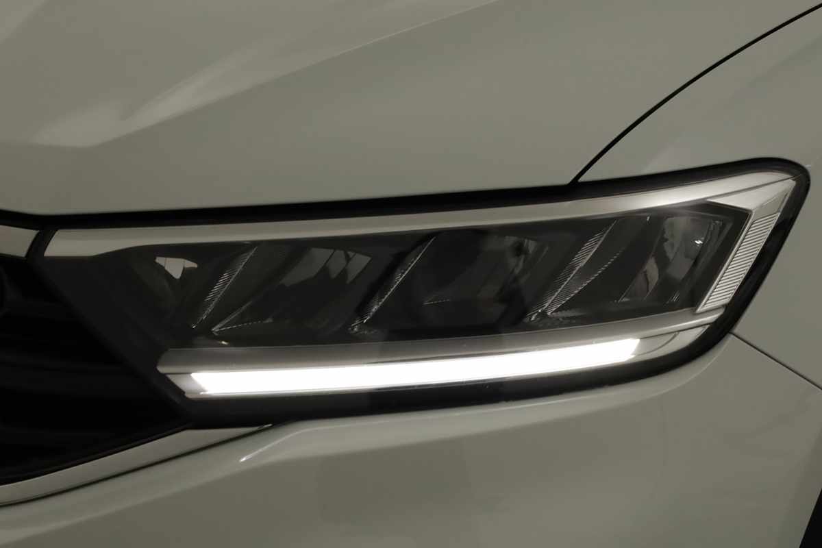 volkswagen-t-roc-2025-gasolina-999cc