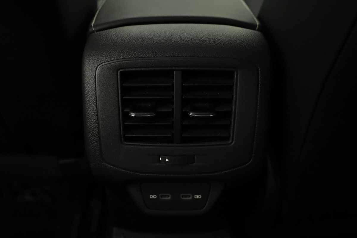 volkswagen-t-roc-2025-gasolina-999cc