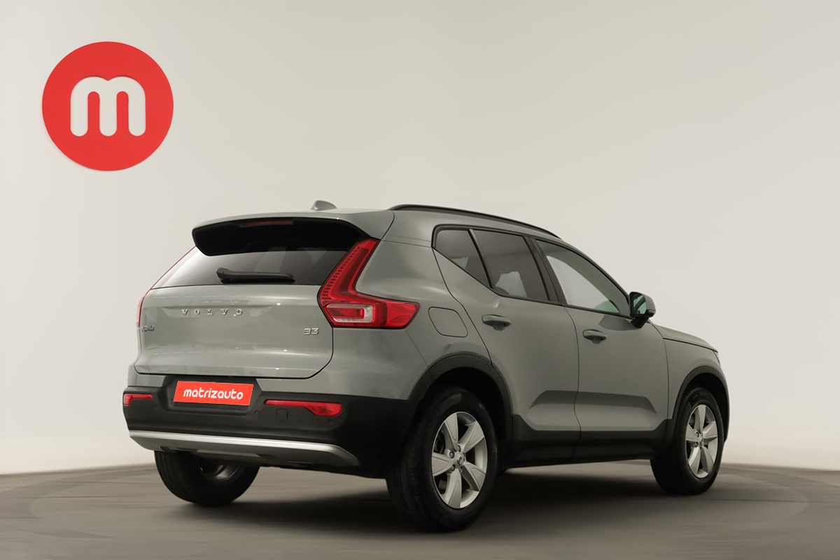 volvo-xc40-2025-gasolina-1969cc