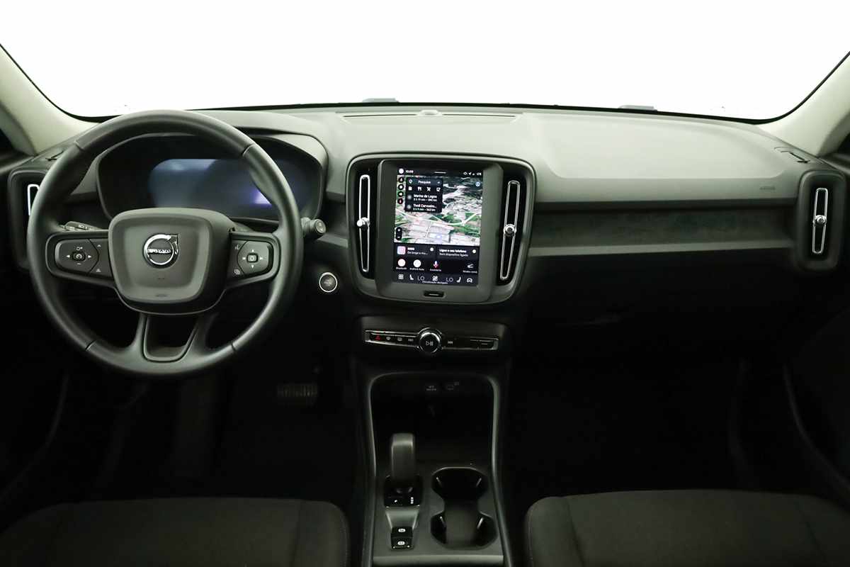 volvo-xc40-2025-gasolina-1969cc