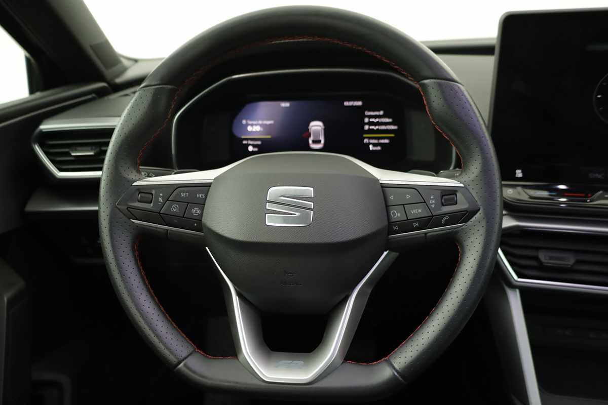 seat-leon-st-2025-hibrido-a-gasolina-1498cc