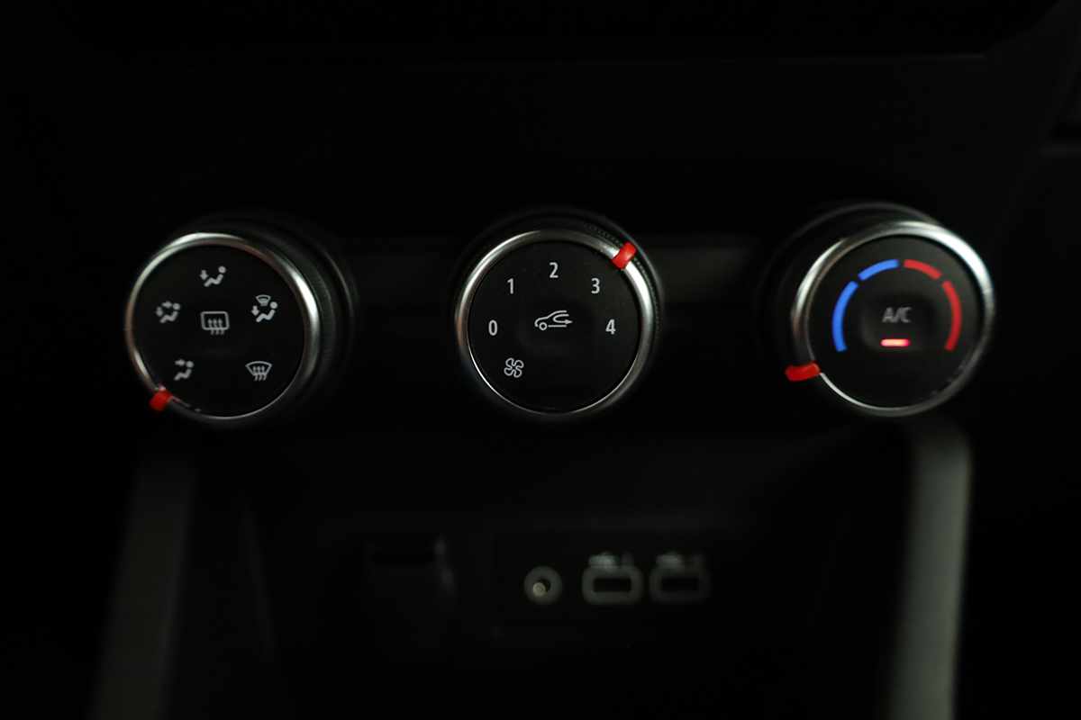 renault-clio-2024-gpl-999cc