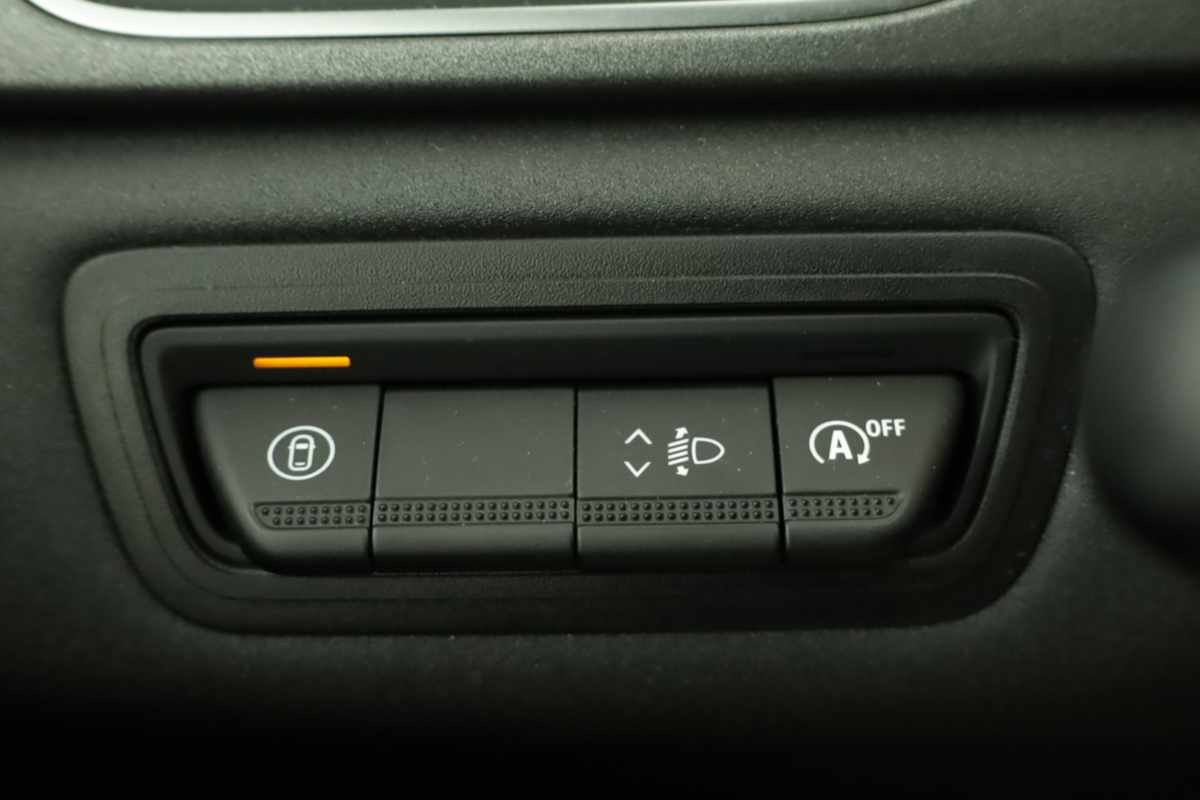 renault-captur-2024-gasolina-999cc