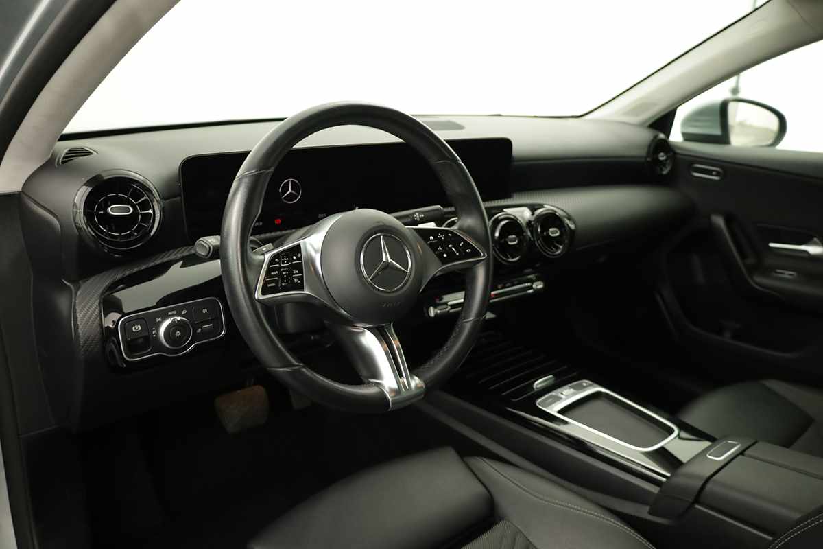 mercedes-benz-classe-a-2024-gasolina-1332cc