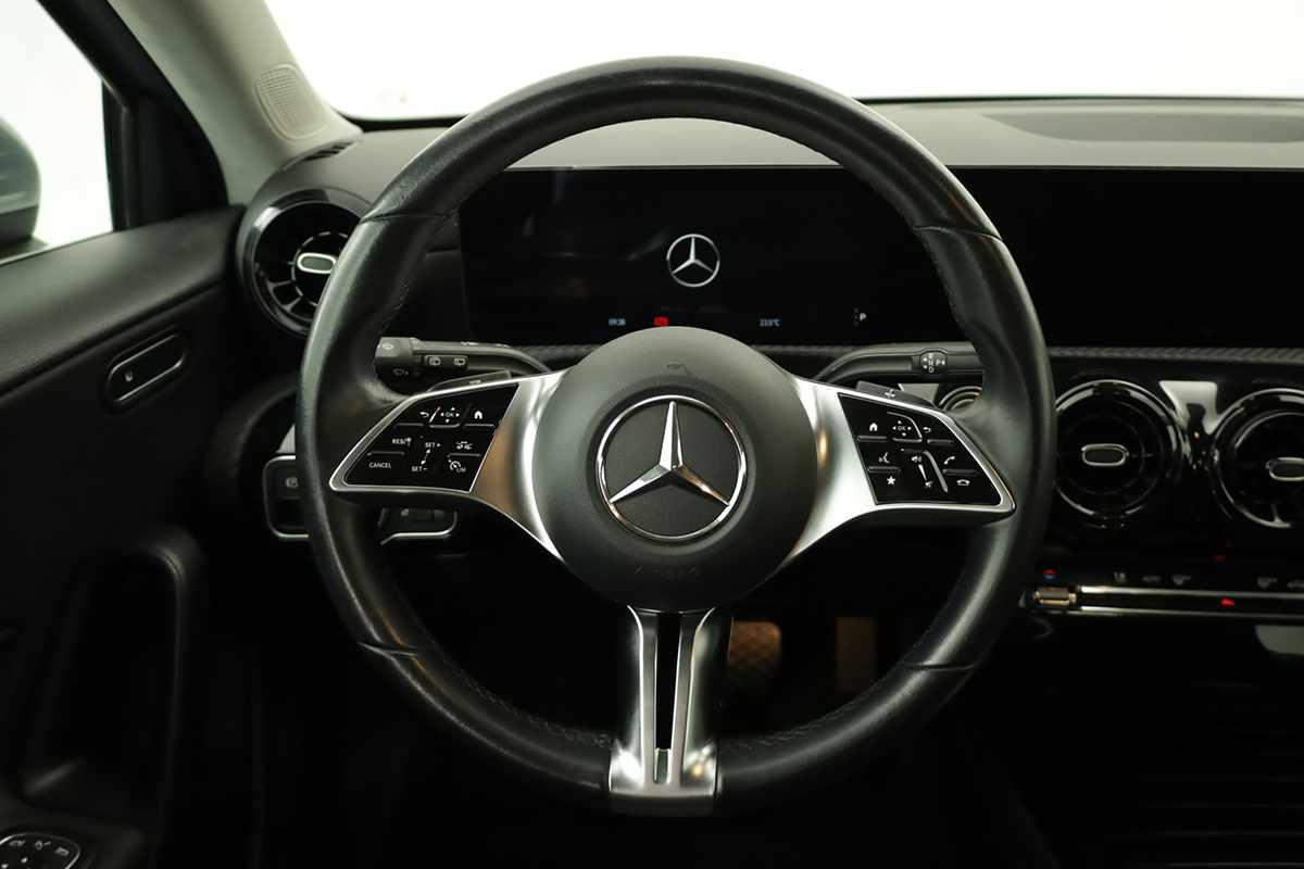 mercedes-benz-classe-a-2024-gasolina-1332cc