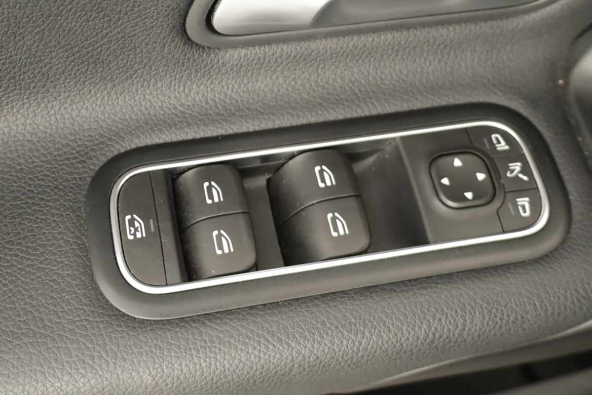 mercedes-benz-classe-a-2024-gasolina-1332cc