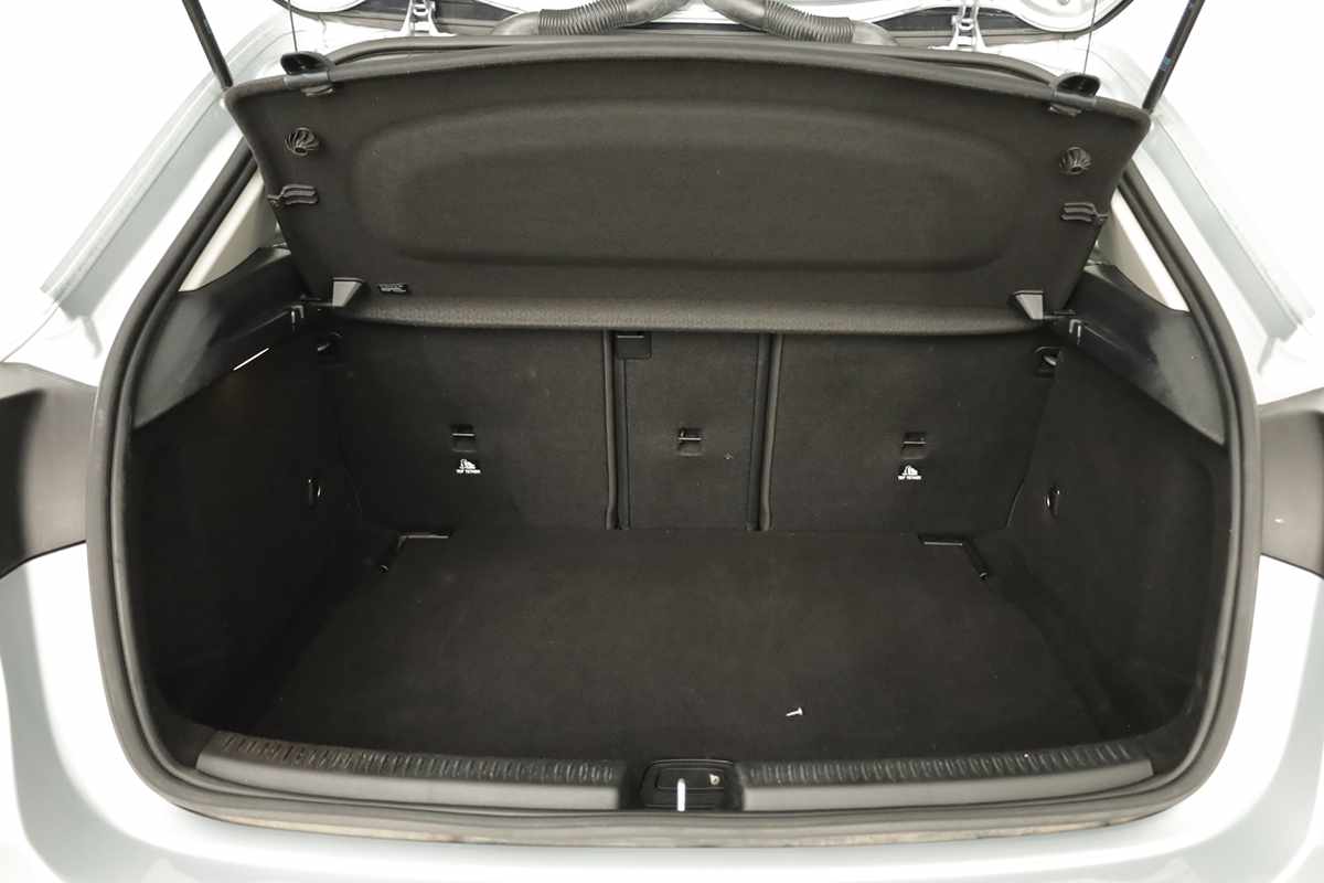 mercedes-benz-classe-a-2024-gasolina-1332cc
