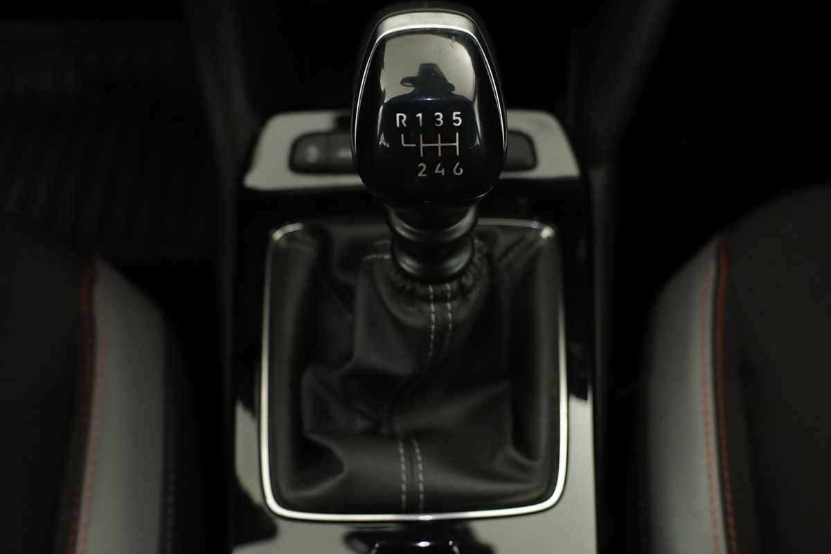 opel-mokka-2023-gasolina-1199cc