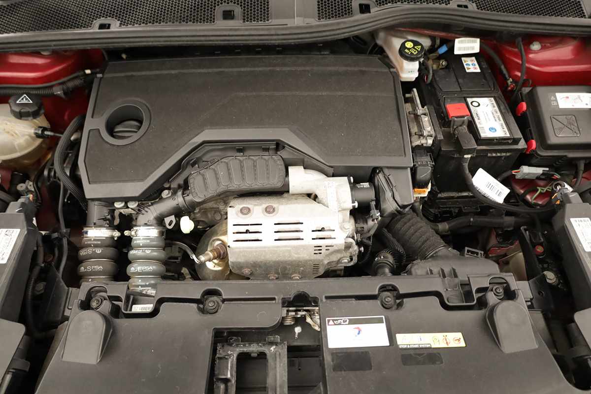 opel-mokka-2023-gasolina-1199cc