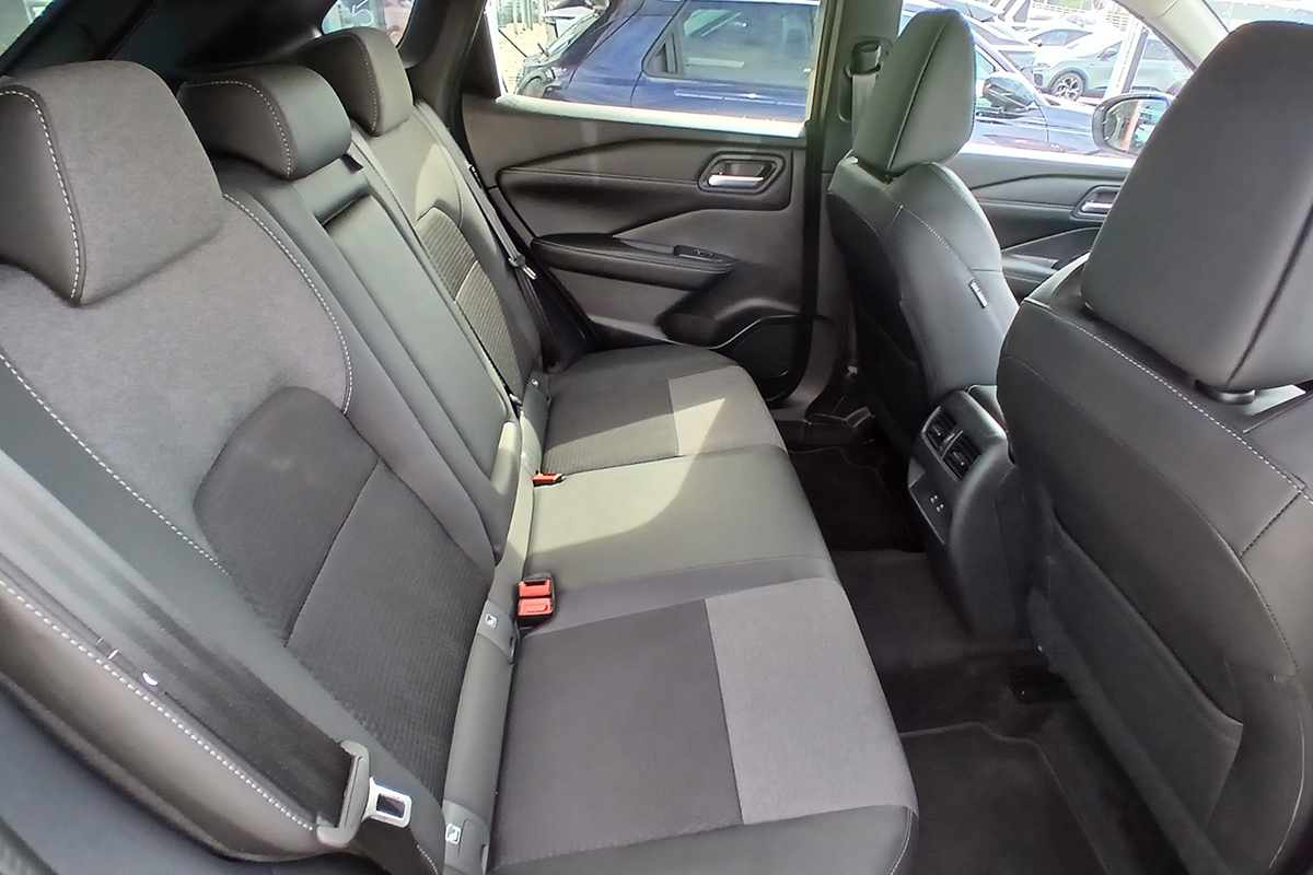 nissan-qashqai-2025-gasolina-1497cc