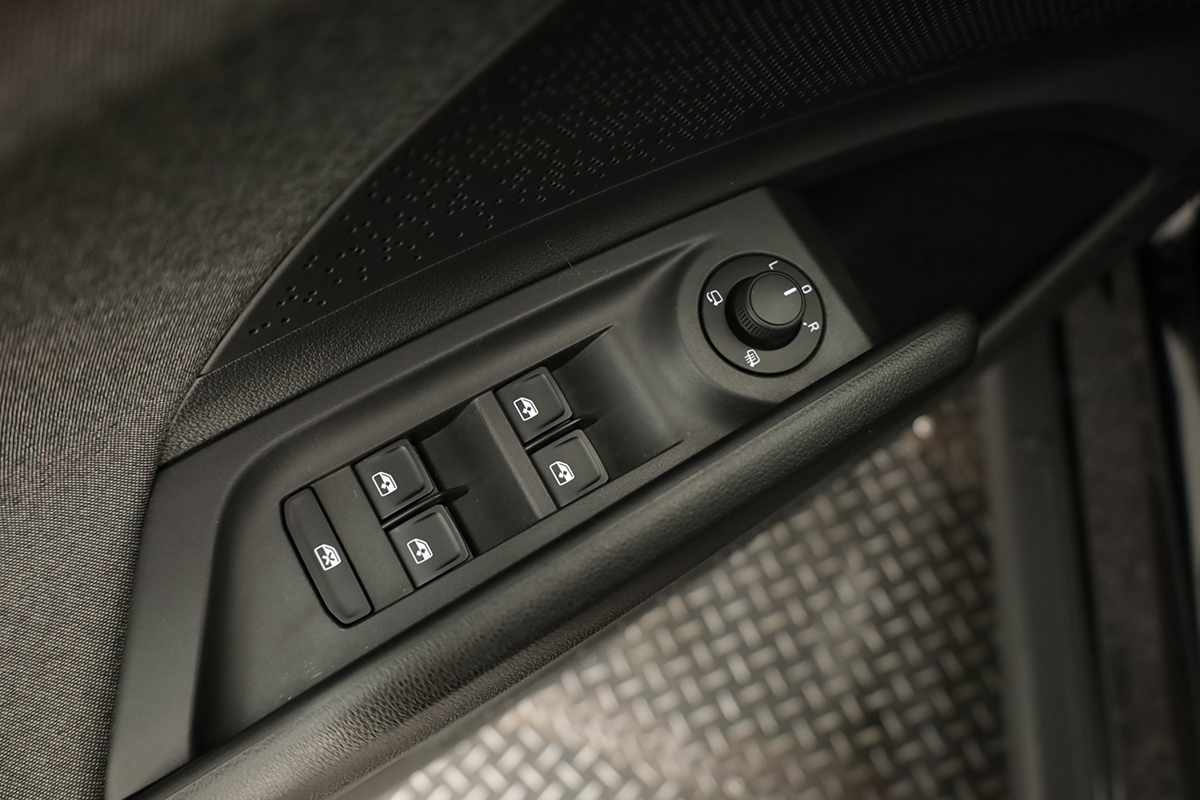 skoda-enyaq-2023-eletrico-0cc