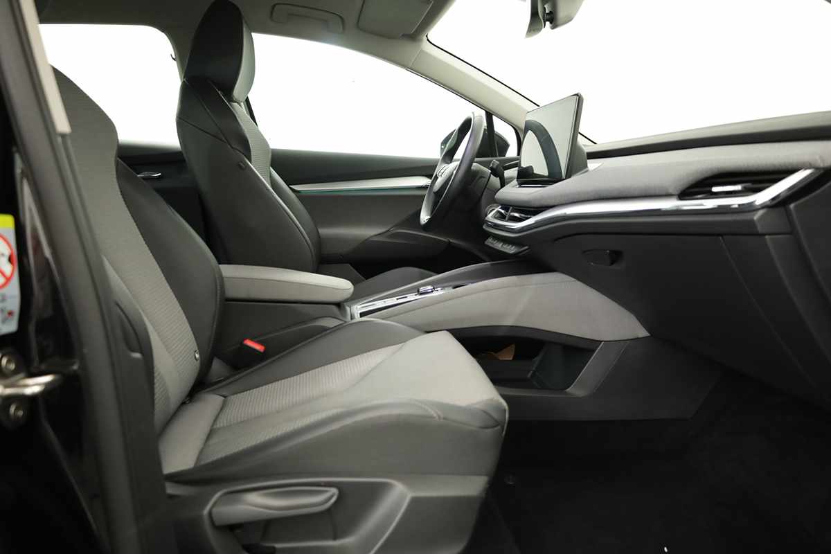skoda-enyaq-2023-eletrico-0cc