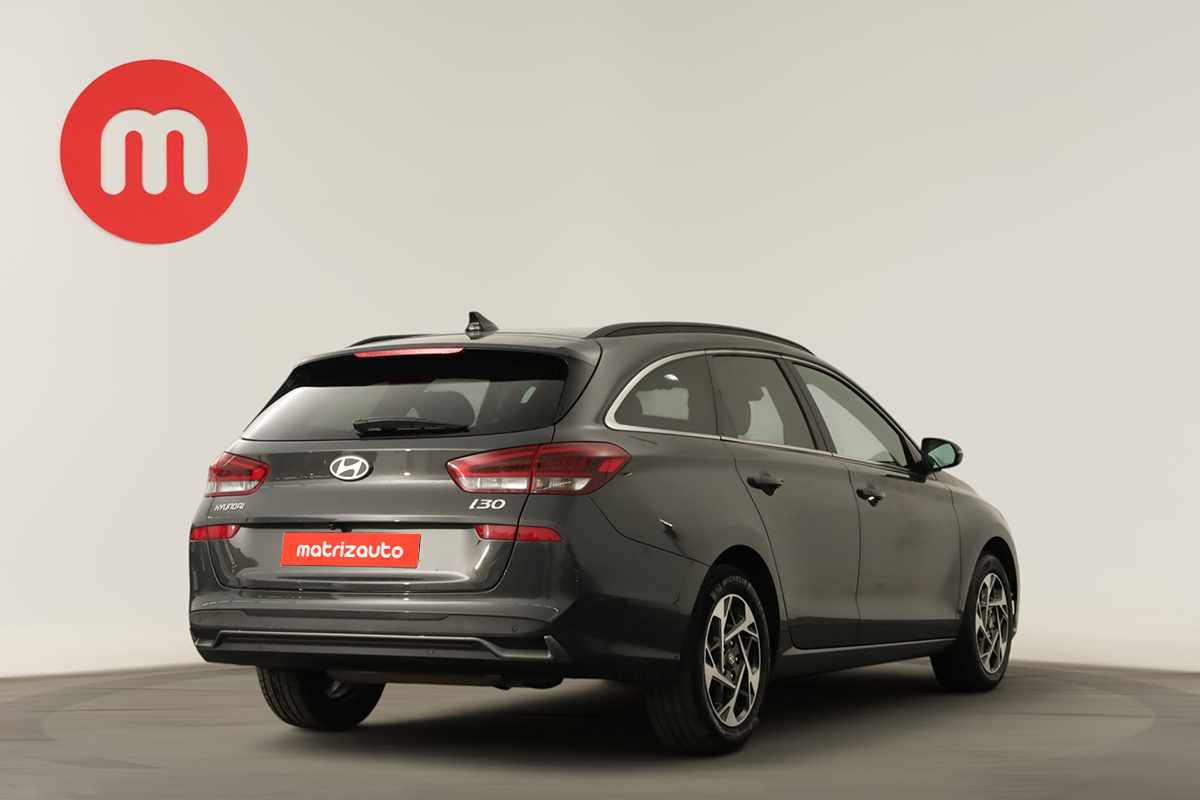 hyundai-i30-sw-2025-gasolina-998cc