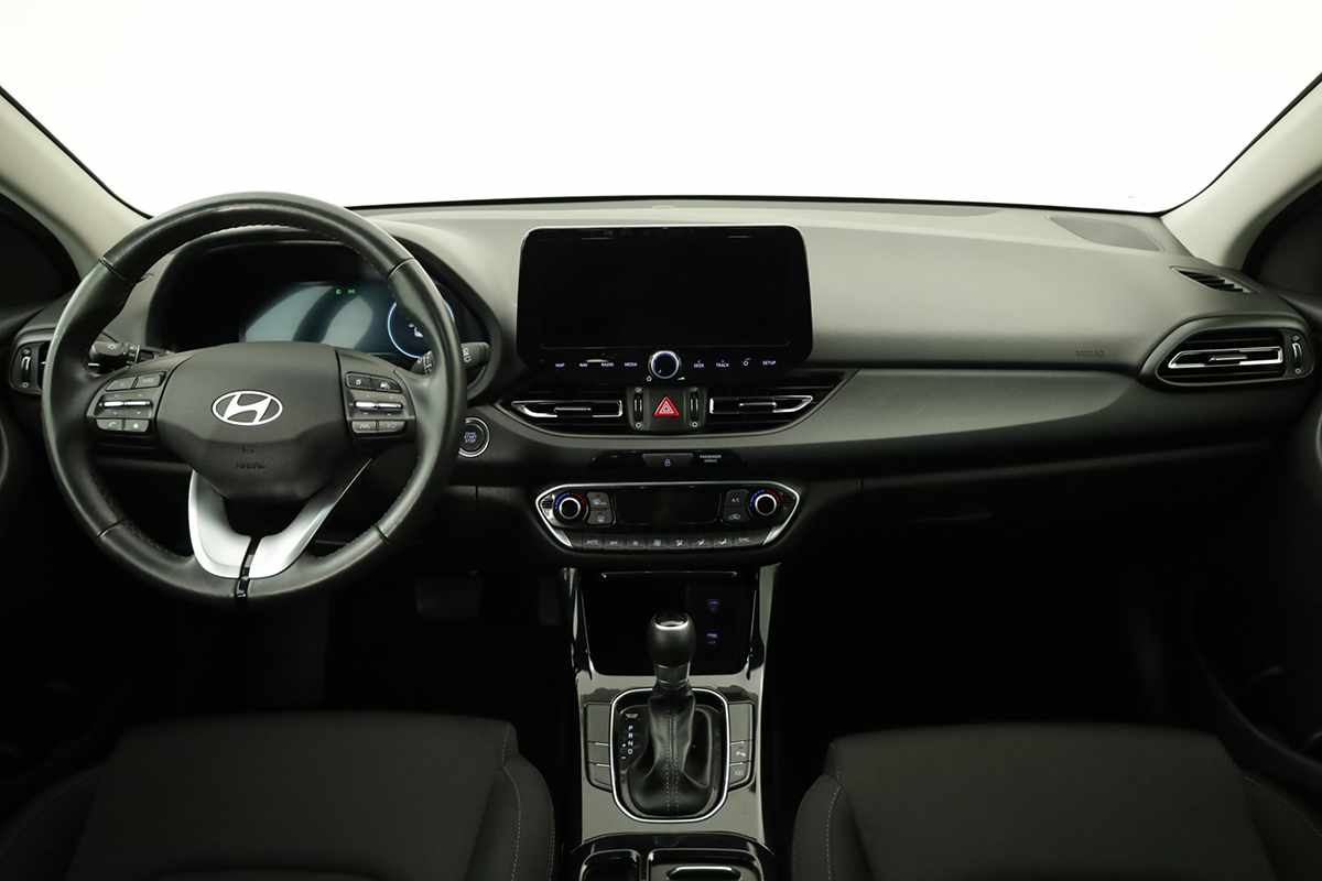 hyundai-i30-sw-2025-gasolina-998cc
