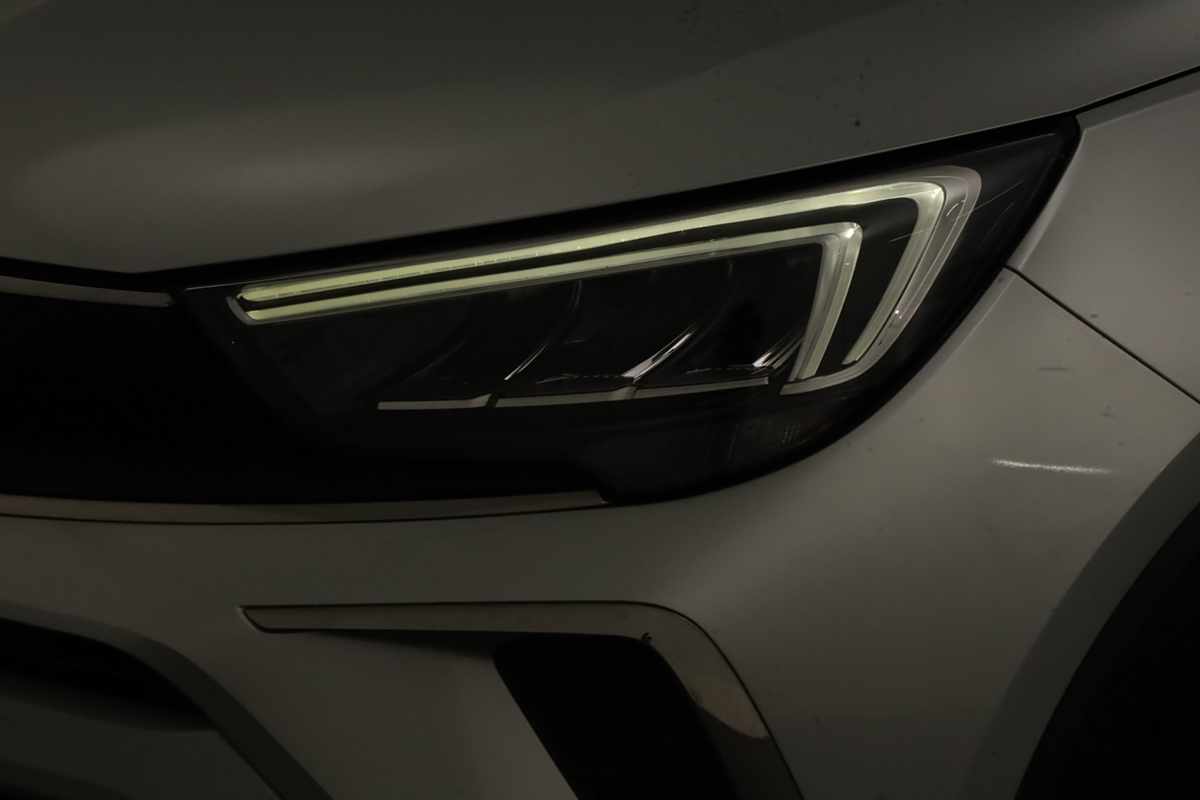 opel-crossland-2023-gasolina-1199cc