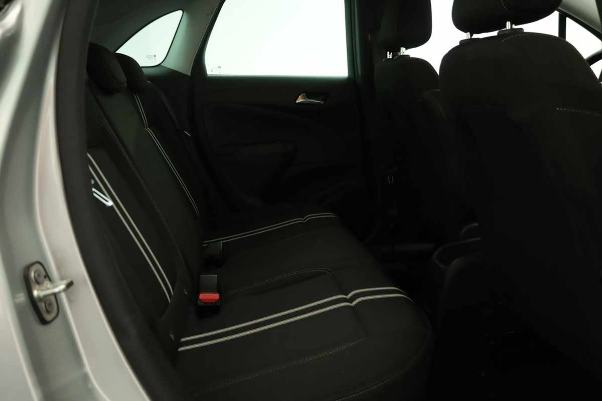 opel-crossland-2023-gasolina-1199cc