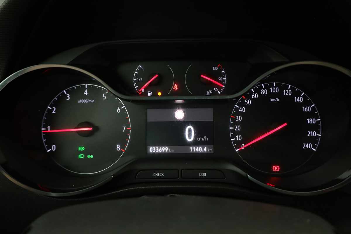 opel-crossland-2023-gasolina-1199cc