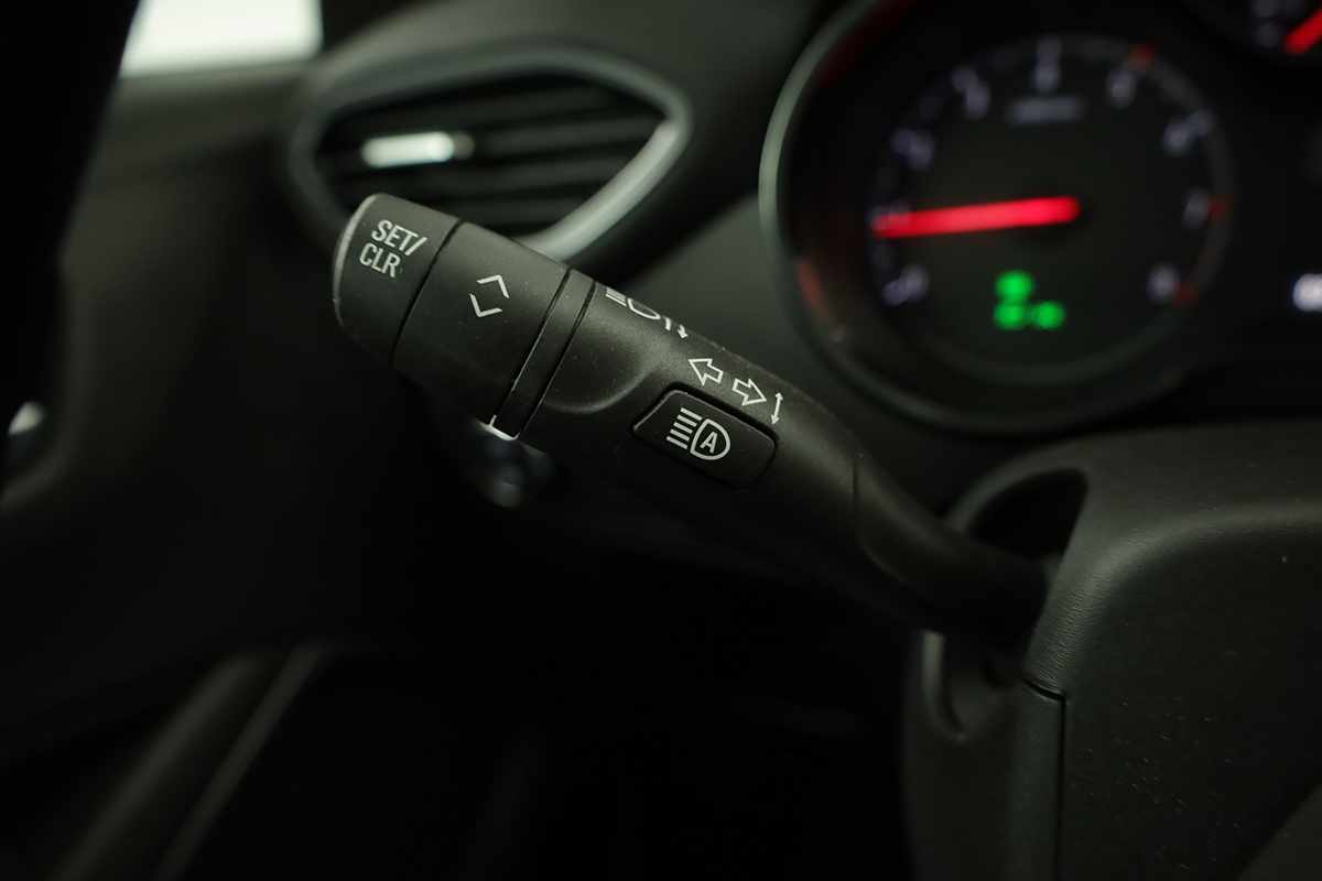 opel-crossland-2023-gasolina-1199cc