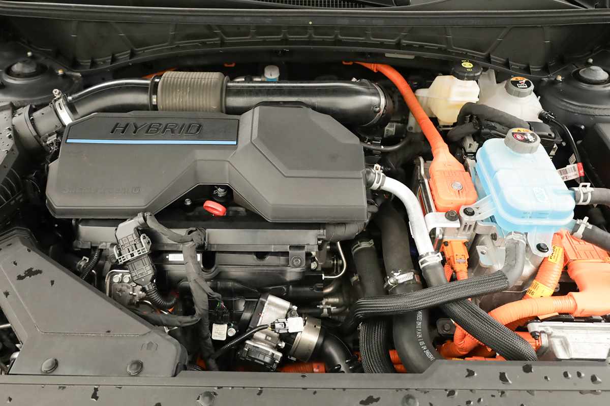 hyundai-tucson-2024-hibrido-a-gasolina-1598cc