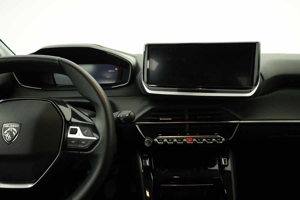 peugeot-208-2025-gasolina-1199cc