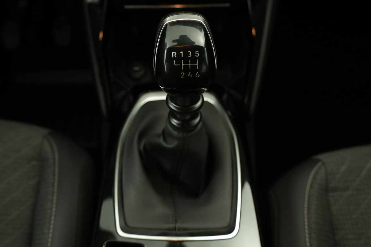peugeot-208-2025-gasolina-1199cc