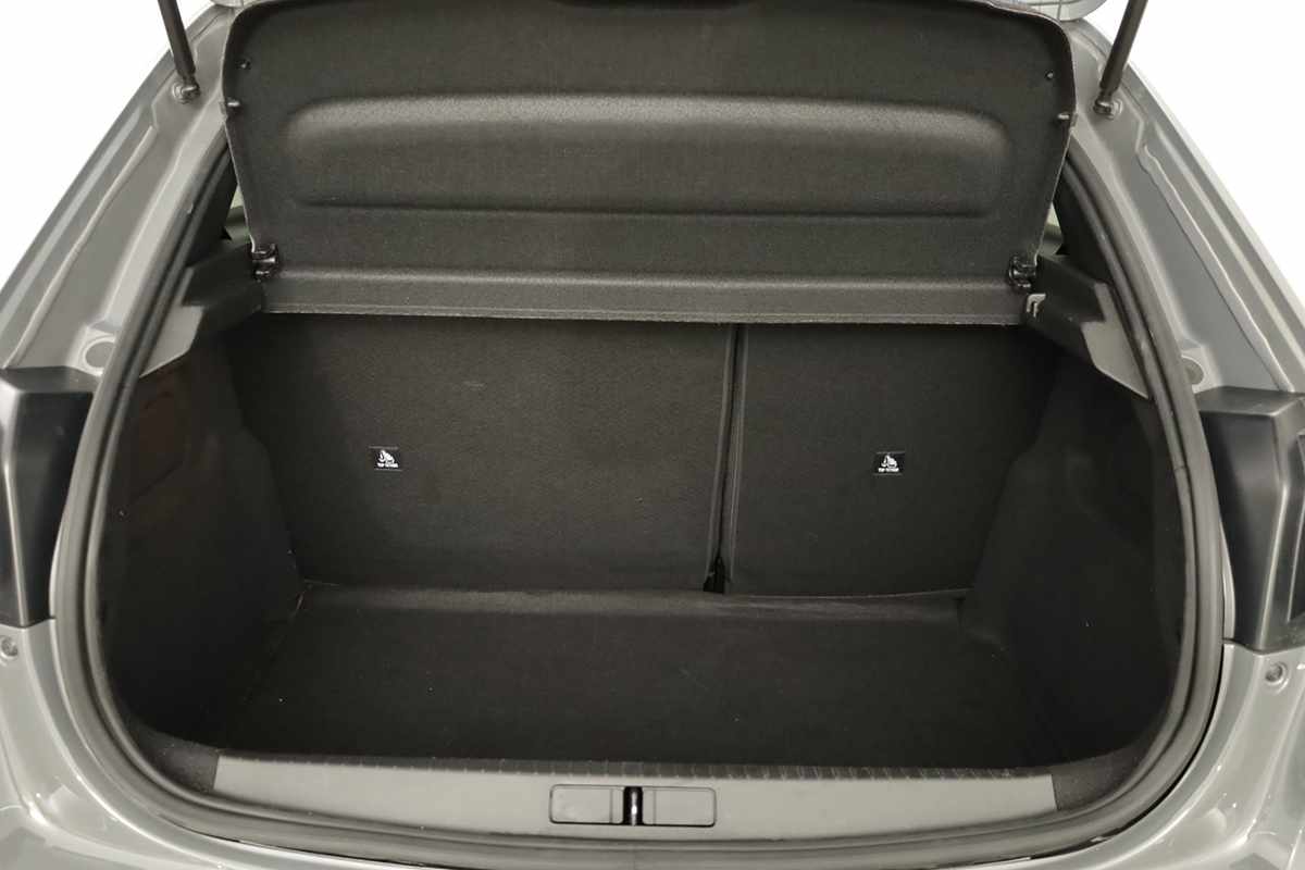 peugeot-208-2025-gasolina-1199cc