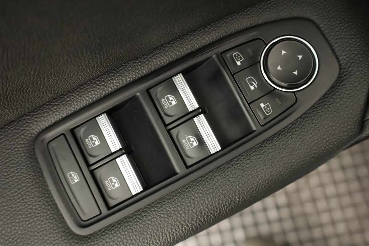renault-captur-2023-gasolina-999cc