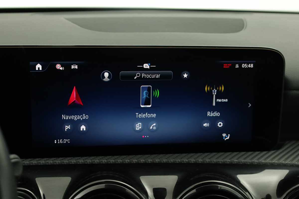 mercedes-benz-classe-a-2025-gasolina-1332cc