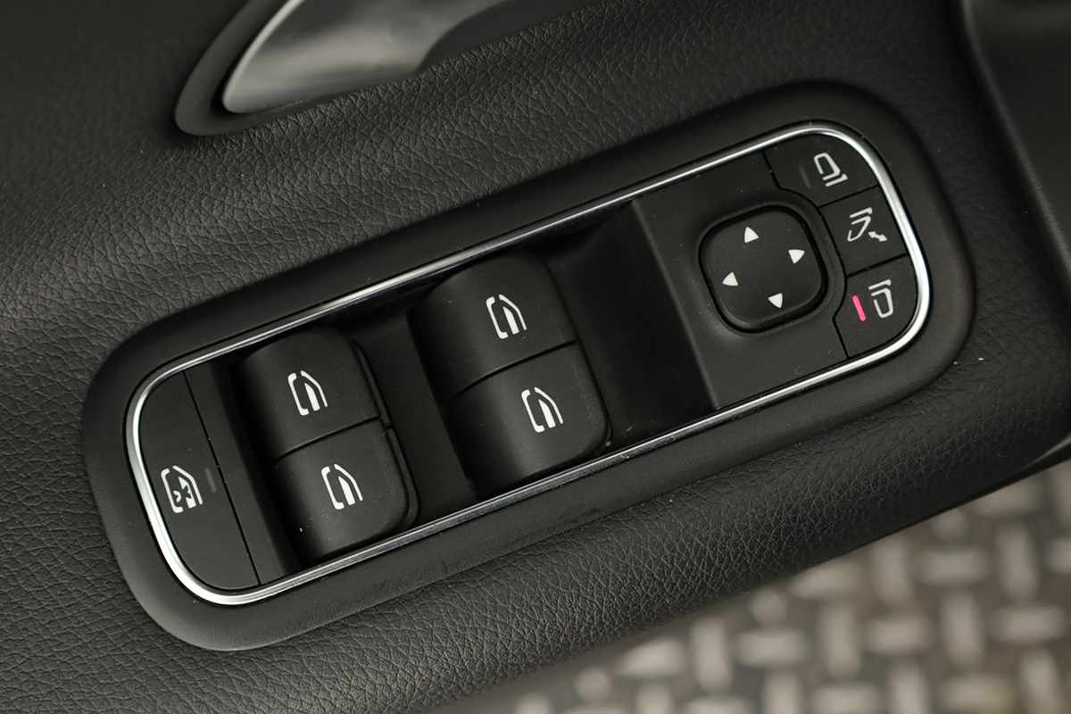 mercedes-benz-classe-a-2025-gasolina-1332cc