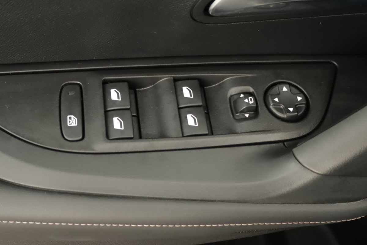 peugeot-2008-2025-gasolina-1199cc