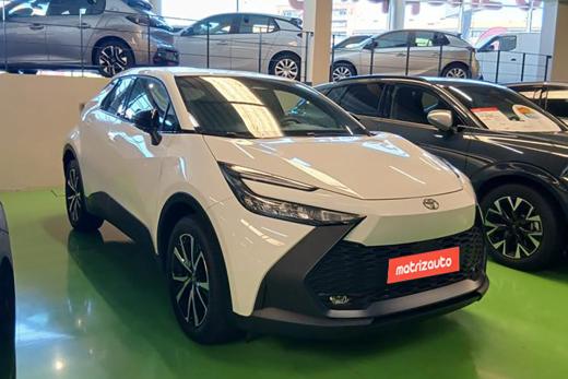 toyota-c-hr-2025-hibrido-a-gasolina-1998cc