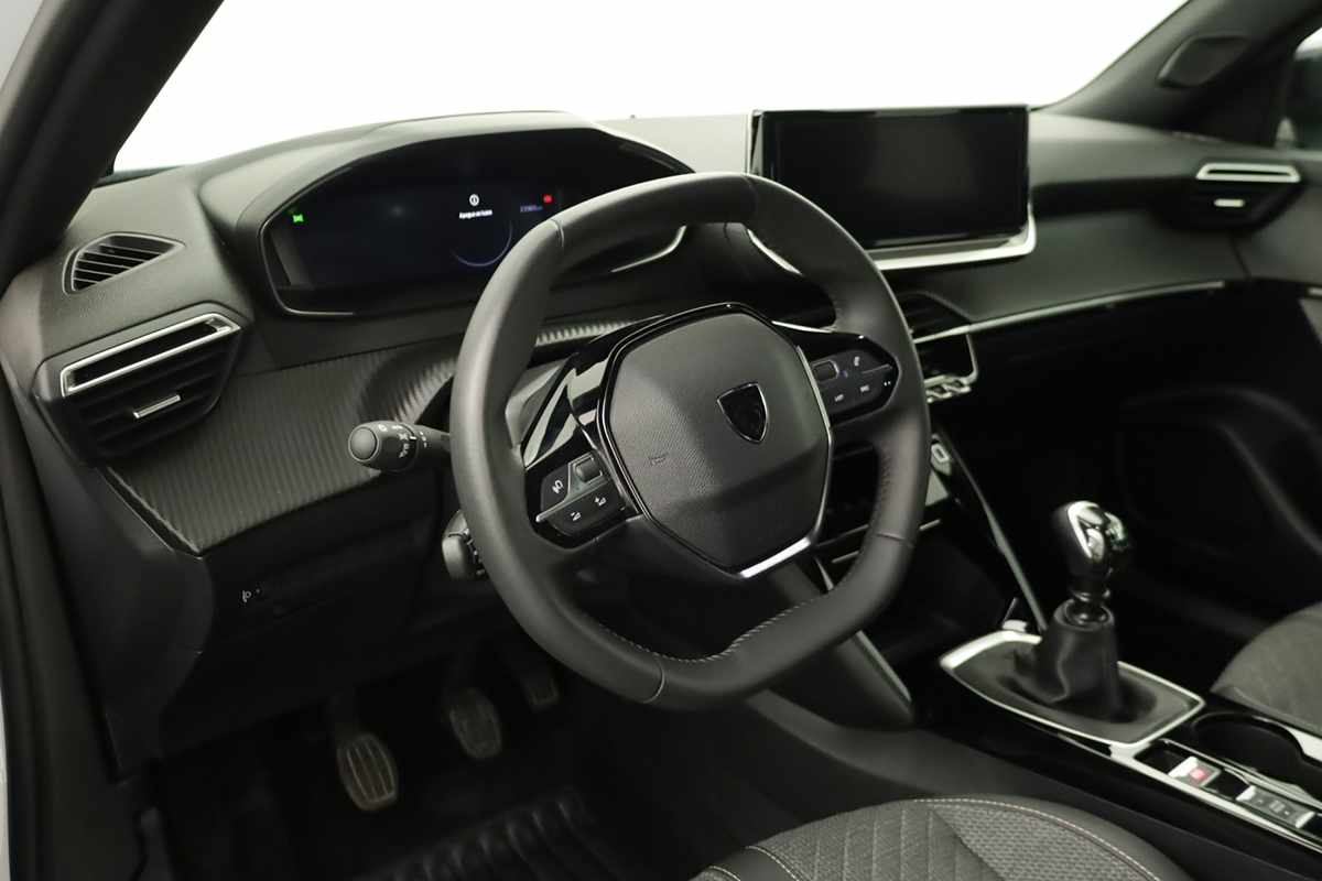 peugeot-2008-2025-gasolina-1199cc