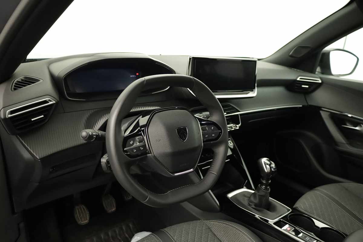 peugeot-2008-2025-gasolina-1199cc