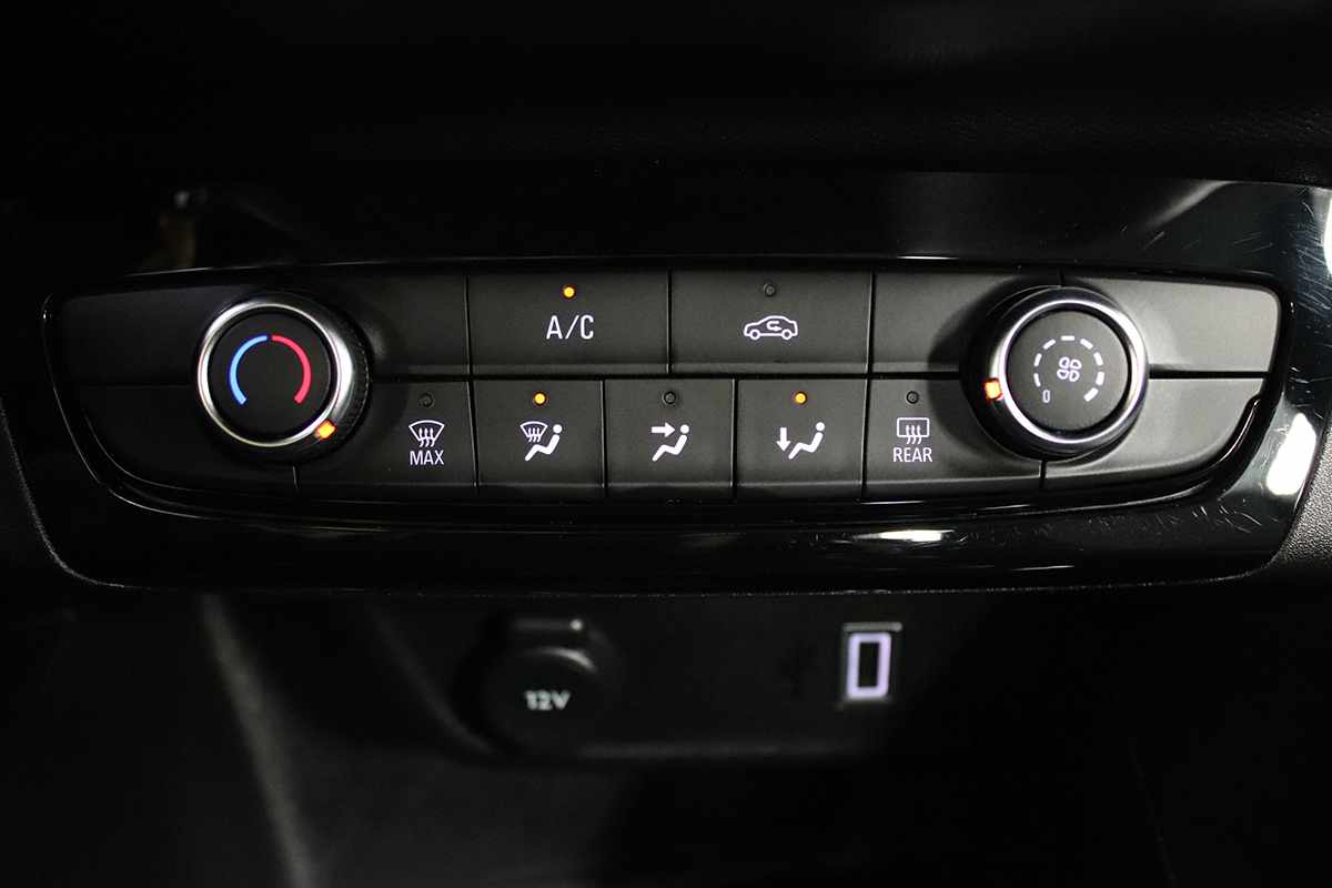 opel-corsa-2025-gasolina-1199cc